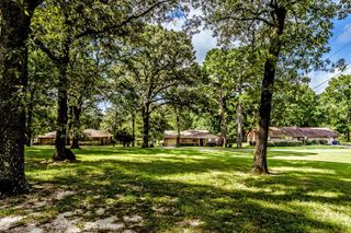 3304 Parr Dr, Huntsville, TX 77340