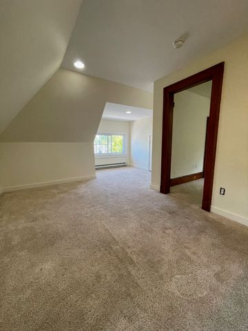 809 Edgewood Avenue 2, New Haven, CT 06515