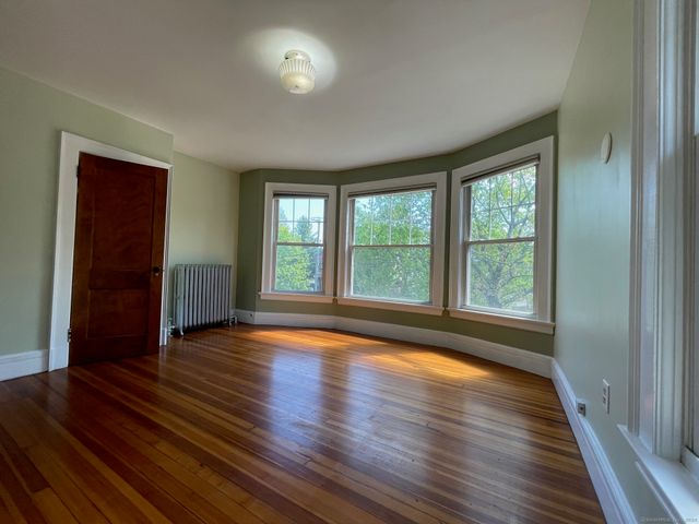 809 Edgewood Avenue 2, New Haven, CT 06515