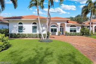 10831 Fieldfair DR, Naples, FL 34119