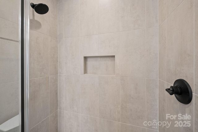 103 Collin Place 1, Asheville, NC 28804