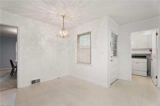 4480 Langhorne Drive, Winston-salem, NC 27106