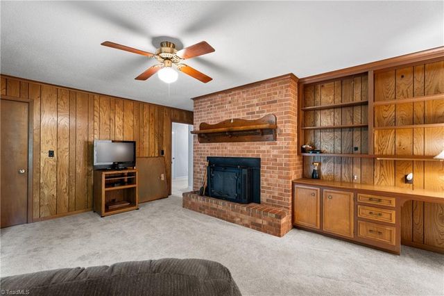 4480 Langhorne Drive, Winston-salem, NC 27106