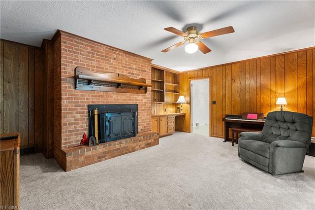 4480 Langhorne Drive, Winston-salem, NC 27106