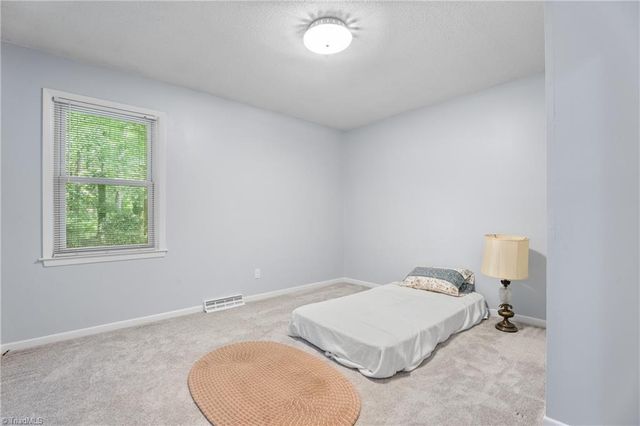 4480 Langhorne Drive, Winston-salem, NC 27106