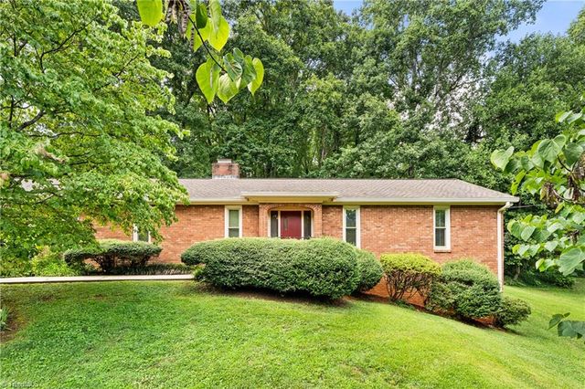 4480 Langhorne Drive, Winston-salem, NC 27106