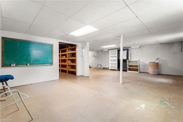 4480 Langhorne Drive, Winston-salem, NC 27106