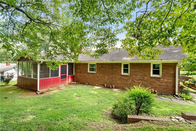 4480 Langhorne Drive, Winston-salem, NC 27106