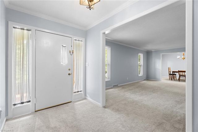4480 Langhorne Drive, Winston-salem, NC 27106