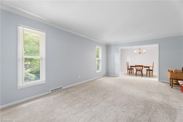 4480 Langhorne Drive, Winston-salem, NC 27106