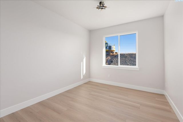 7151 W 35th, Kennewick, WA 99338