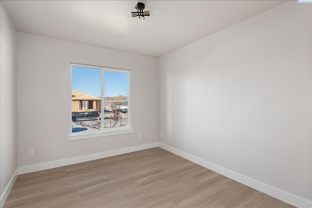 7151 W 35th, Kennewick, WA 99338