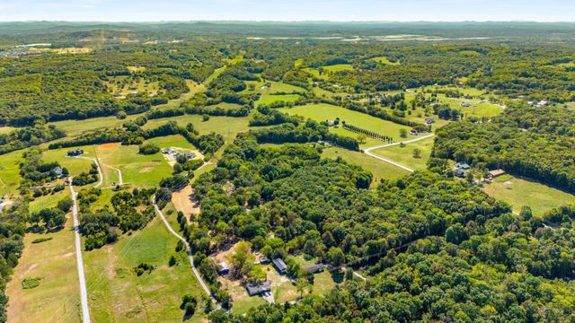 580 Midgett Rd, Mount Juliet, TN 37122