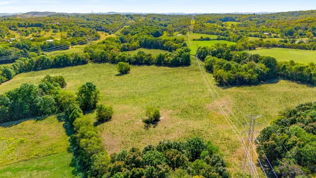 580 Midgett Rd, Mount Juliet, TN 37122