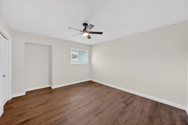 1402 Southport DR, Austin, TX 78704