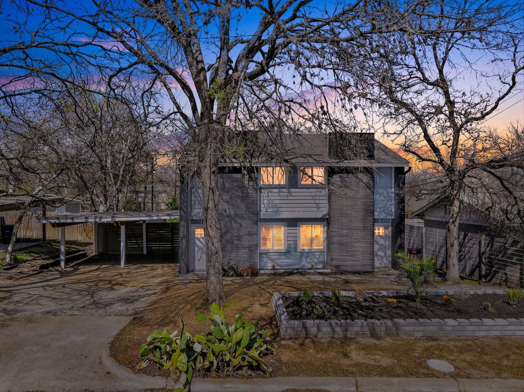 1402 Southport DR, Austin, TX 78704