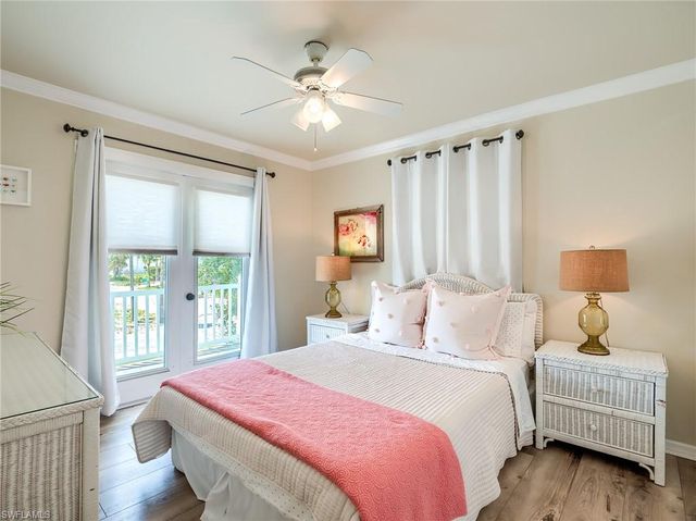 6020 Cypress LN, Bonita Springs, FL 34134