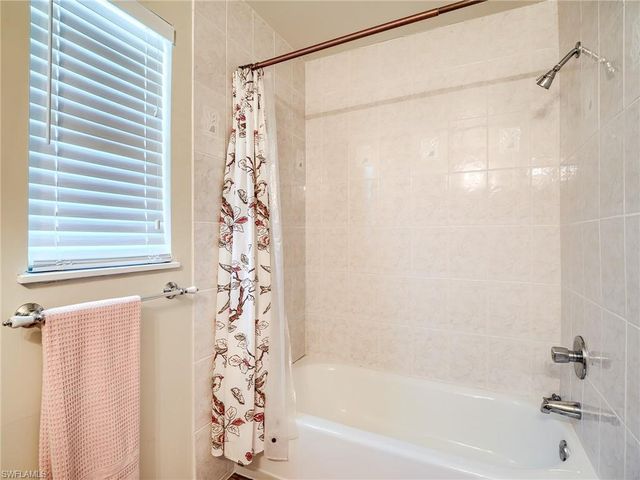 6020 Cypress LN, Bonita Springs, FL 34134