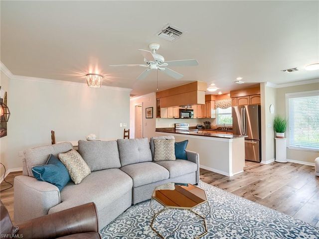 6020 Cypress LN, Bonita Springs, FL 34134