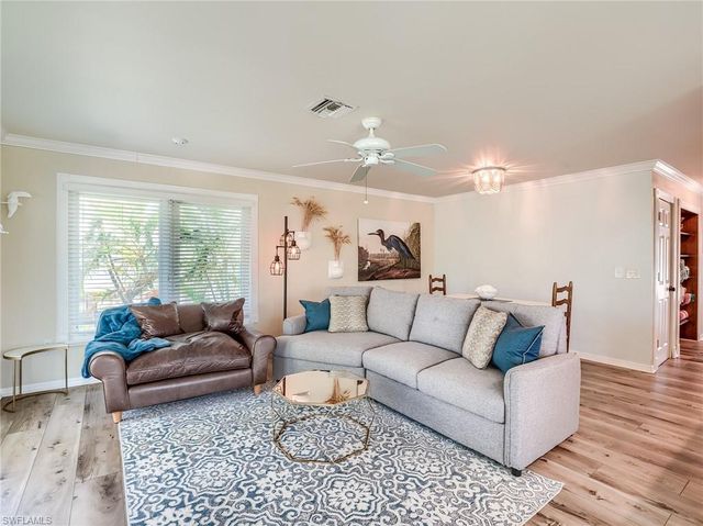 6020 Cypress LN, Bonita Springs, FL 34134