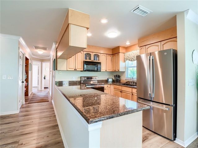 6020 Cypress LN, Bonita Springs, FL 34134