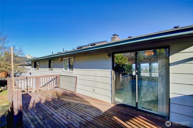 7208 Yew Street, Everett, WA 98203