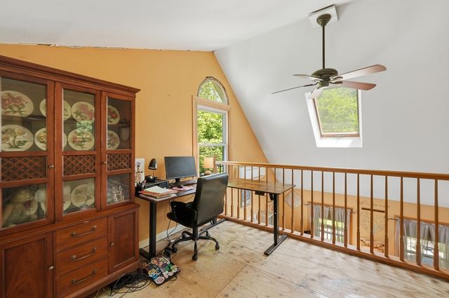 16 Kosta Avenue, Rutland, MA 01543
