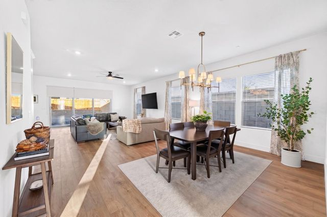 1609 Atlantica Drive South, Madera, CA 93636