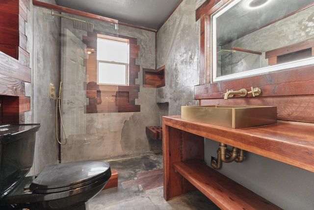 960 Elma St, Hickman, CA 95323