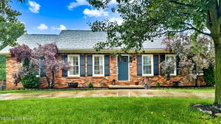 15 Cherokee Dr, Shelbyville, KY 40065