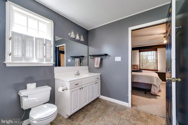 272 N WHITEOAK ST, Kutztown, PA 19530