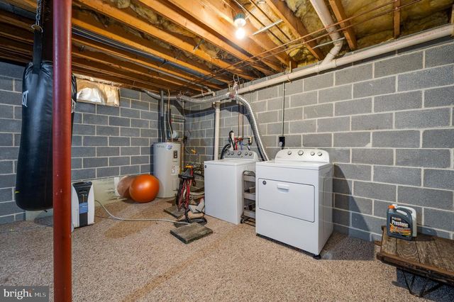 272 N WHITEOAK ST, Kutztown, PA 19530