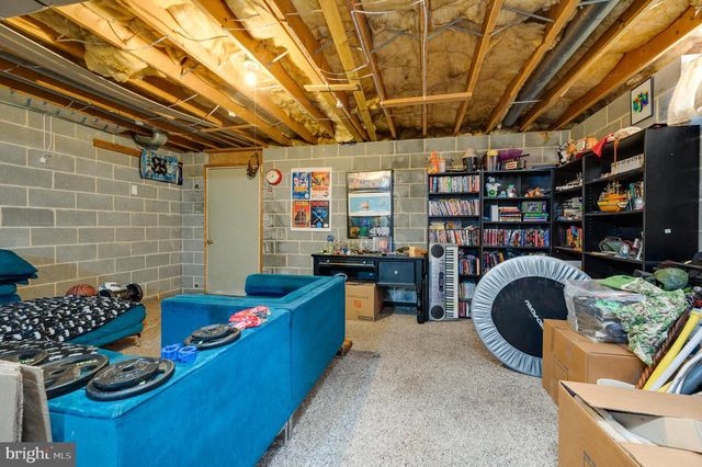272 N WHITEOAK ST, Kutztown, PA 19530