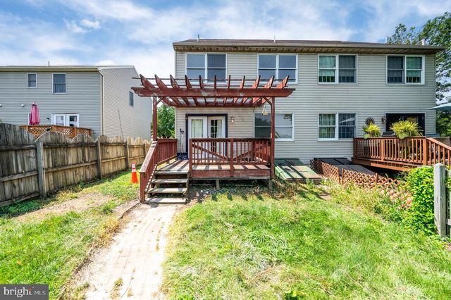 272 N WHITEOAK ST, Kutztown, PA 19530