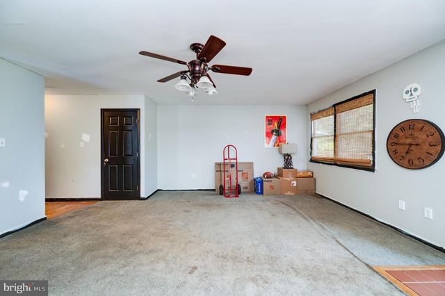 272 N WHITEOAK ST, Kutztown, PA 19530