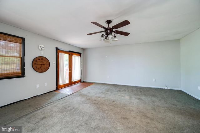 272 N WHITEOAK ST, Kutztown, PA 19530