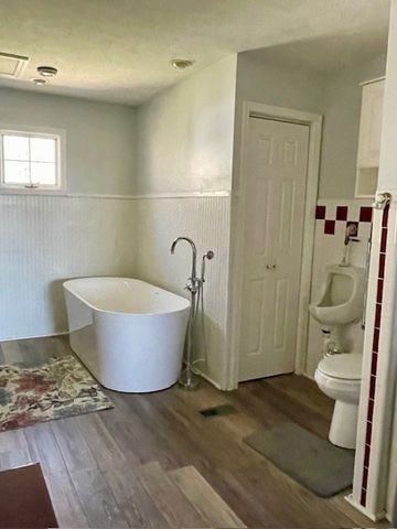 96 Quail Ln, Camden, TN 38320