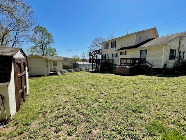 96 Quail Ln, Camden, TN 38320