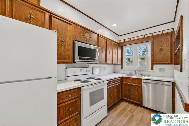 1531 West Chew Street, Allentown City, PA 18102