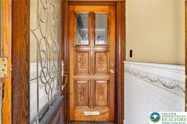 1531 West Chew Street, Allentown City, PA 18102