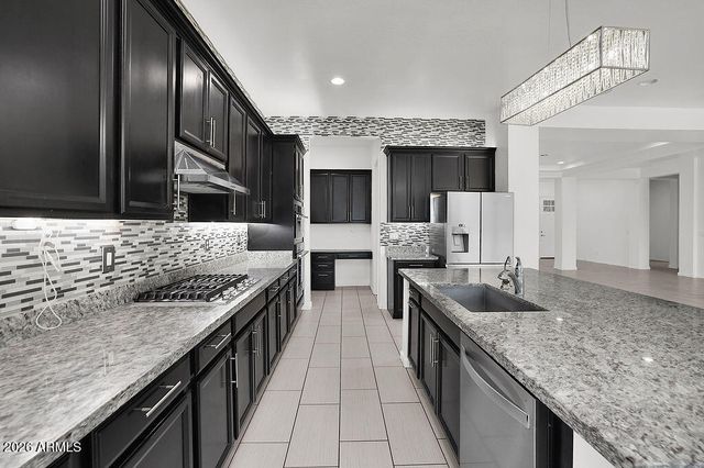 4944 S FOREST Avenue, Gilbert, AZ 85298