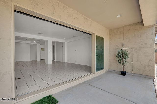 4944 S FOREST Avenue, Gilbert, AZ 85298