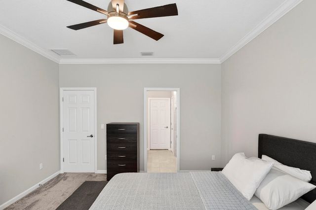 4615 Iron Street, Vero Beach, FL 32967