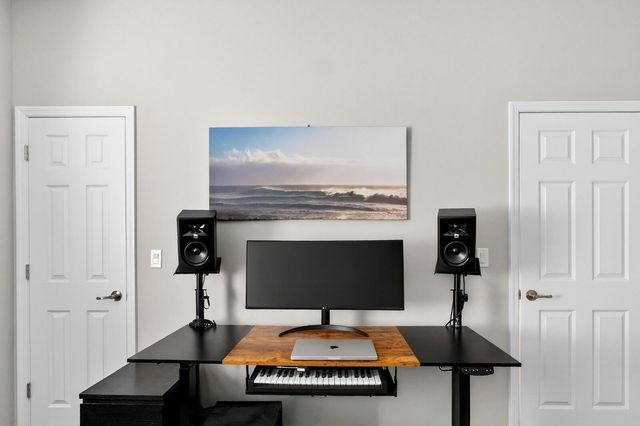 4615 Iron Street, Vero Beach, FL 32967