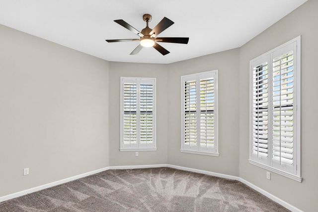 4615 Iron Street, Vero Beach, FL 32967