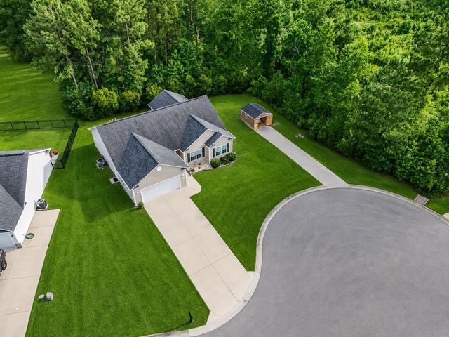 397 Blue Rock Dr., Longs, SC 29568