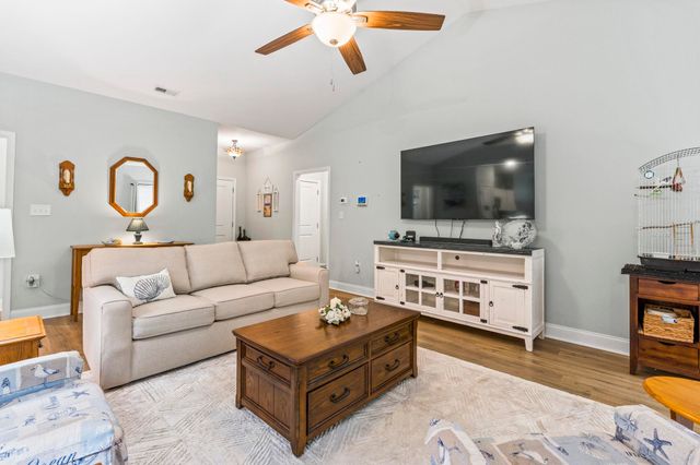 397 Blue Rock Dr., Longs, SC 29568