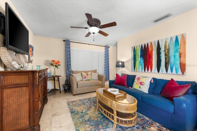 6451 ELMWOOD AVENUE H, Sarasota, FL 34231