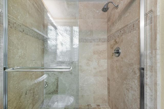6451 ELMWOOD AVENUE H, Sarasota, FL 34231