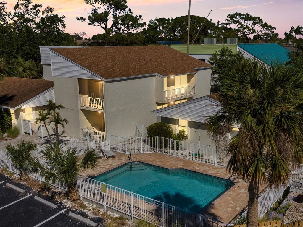 Image 1 of property listing at 6451 ELMWOOD AVENUE H, Sarasota, FL 34231